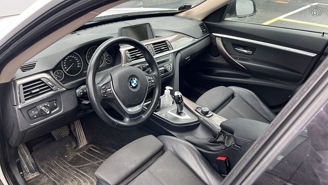 BMW 320 Gran Turismo 2