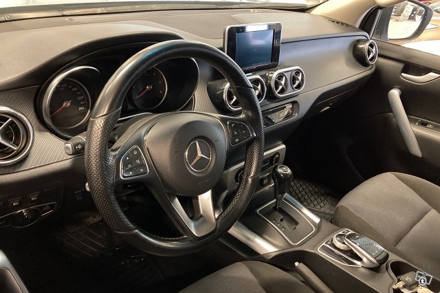 Mercedes-Benz X 6