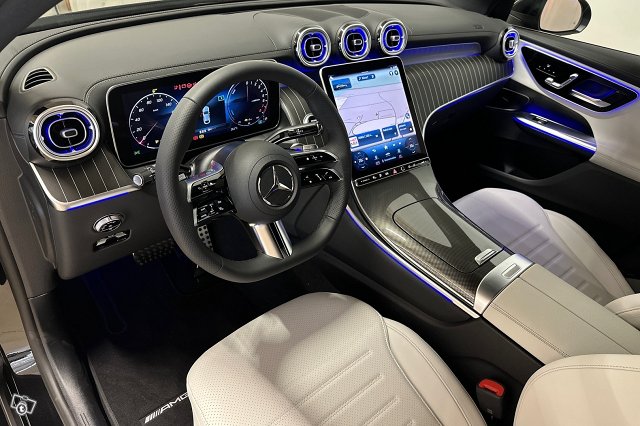 Mercedes-Benz GLC 8