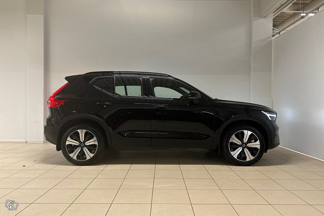 Volvo XC40 6