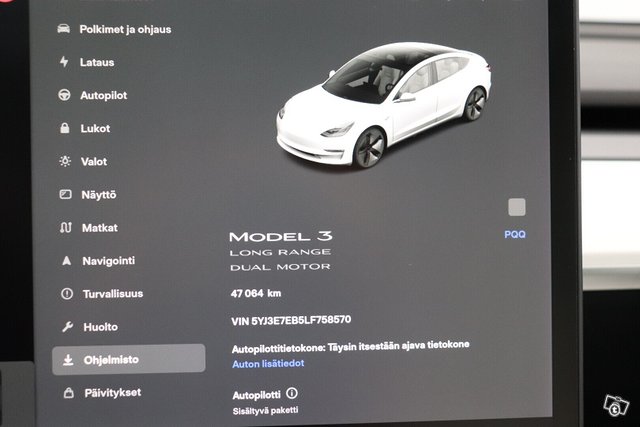 Tesla Model 3 17