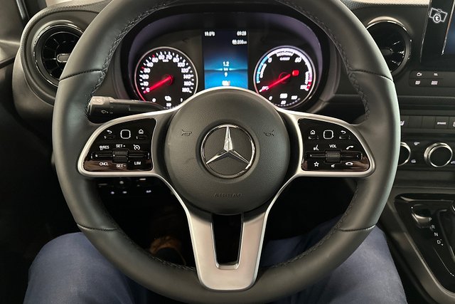 Mercedes-Benz Citan 10