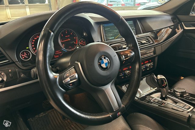 BMW 520 8