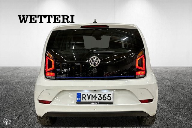 VOLKSWAGEN E-UP 4