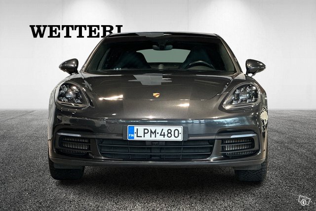 Porsche Panamera 3