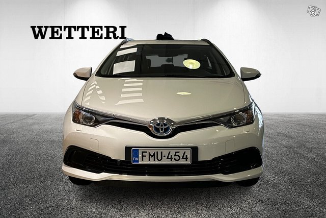 Toyota Auris 2