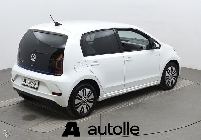 Volkswagen Up 16