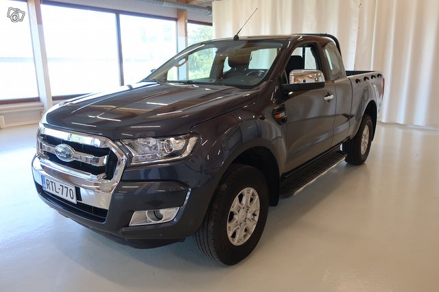 Ford Ranger 4