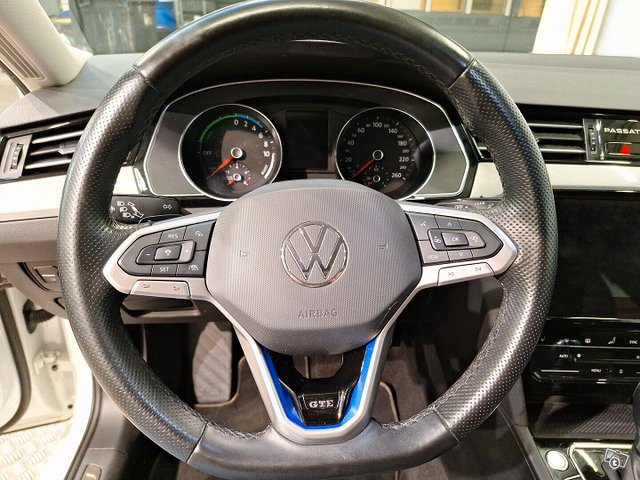 Volkswagen Passat 8