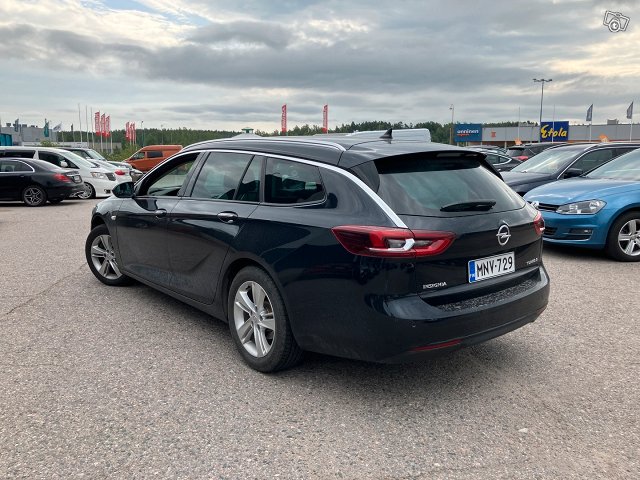 Opel Insignia 4