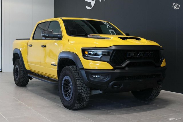 Dodge Ram 4