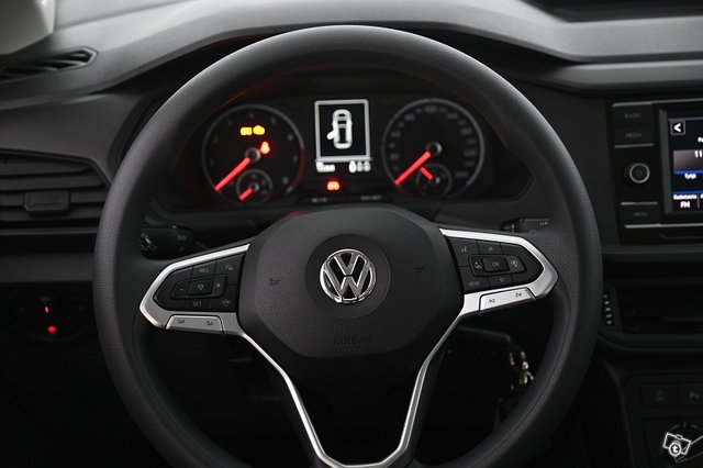 Volkswagen T-Cross 18