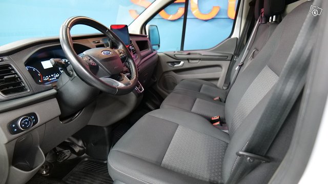 Ford TRANSIT CUSTOM 10