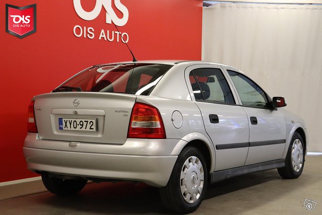 Opel Astra 11