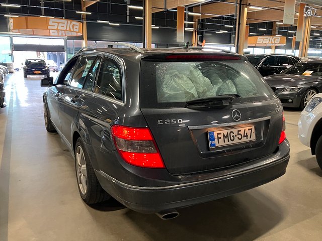 Mercedes-Benz C 3