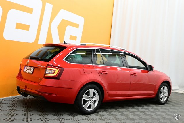 Skoda Octavia 7