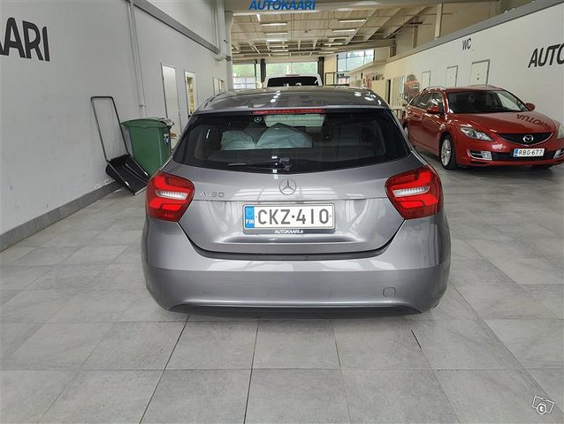 Mercedes-Benz A 4