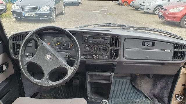 Saab 900 7