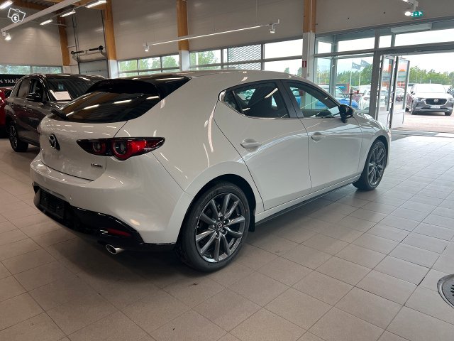 Mazda Mazda3 7