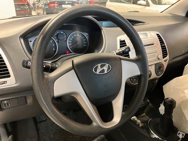 Hyundai I20 4