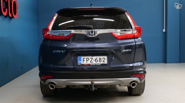 Honda CR-V 4