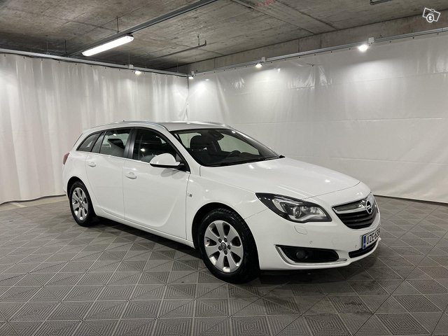 Opel Insignia 1