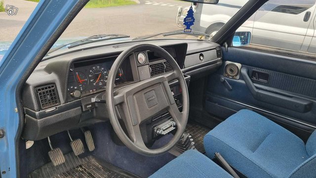 Volvo 240 3