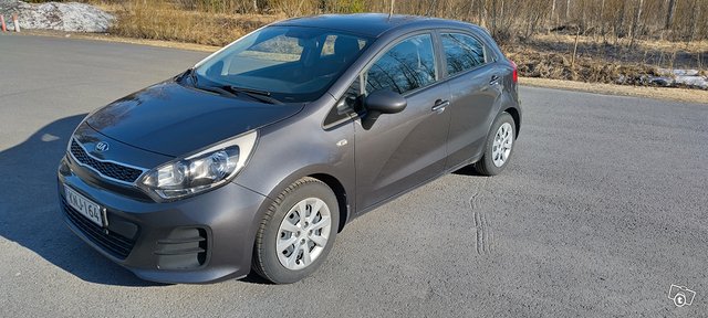 KIA Rio 1