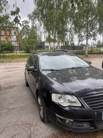 Volkswagen Passat 1