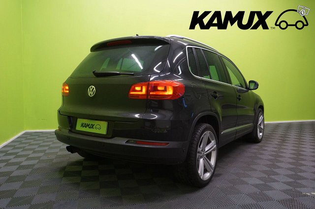 Volkswagen Tiguan 4