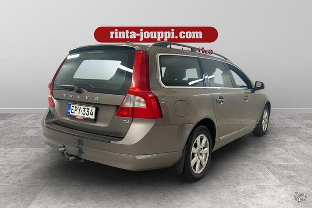 Volvo V70 5