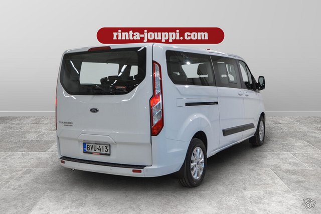 Ford Tourneo Custom 5