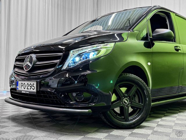 Mercedes-Benz Vito 15