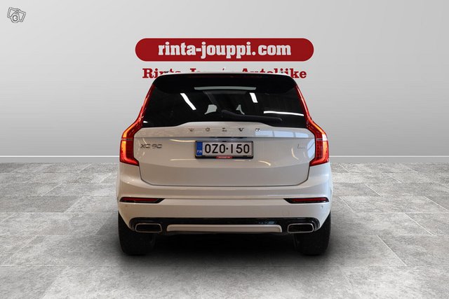 Volvo XC90 6