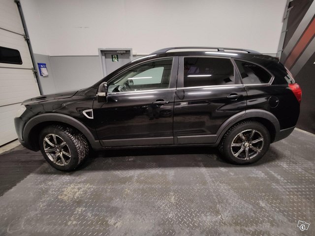 Chevrolet Captiva 8