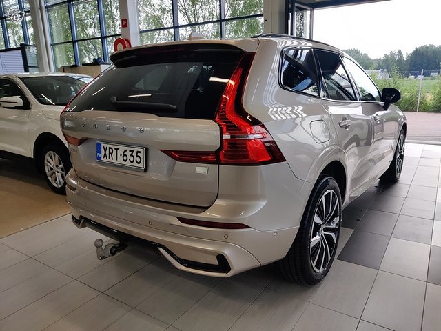 VOLVO XC60 3