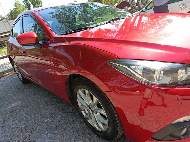 Mazda 3 1