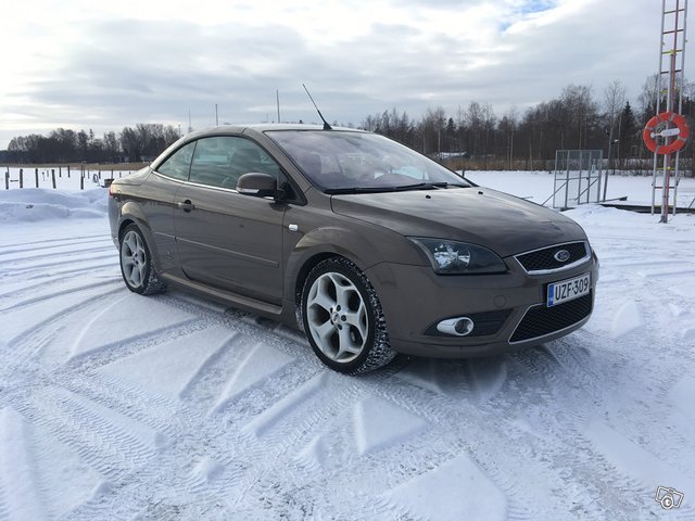 Ford Focus 12