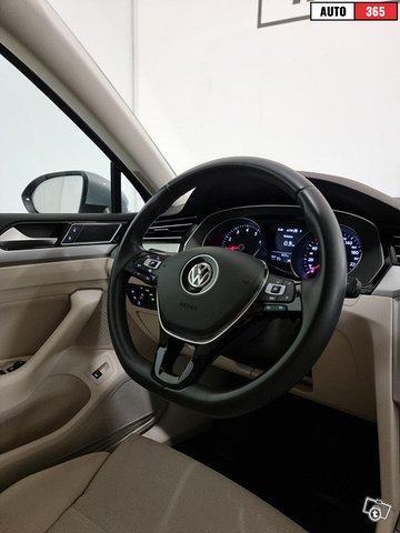 Volkswagen Passat 7