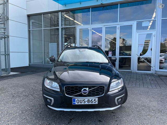 Volvo XC70 2