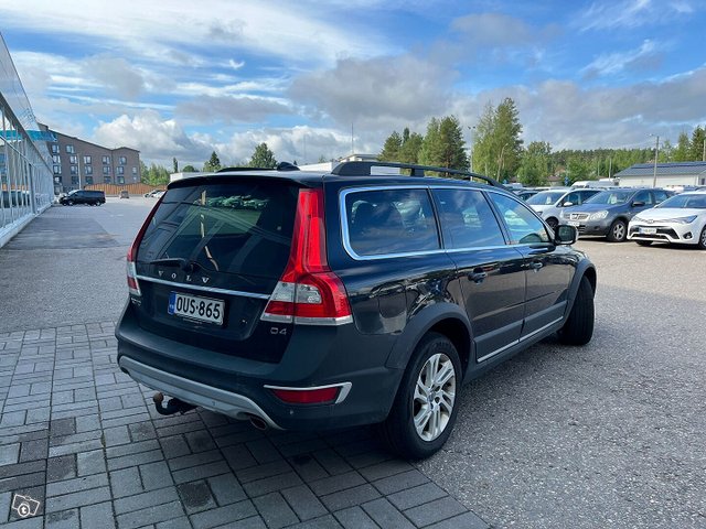 Volvo XC70 6