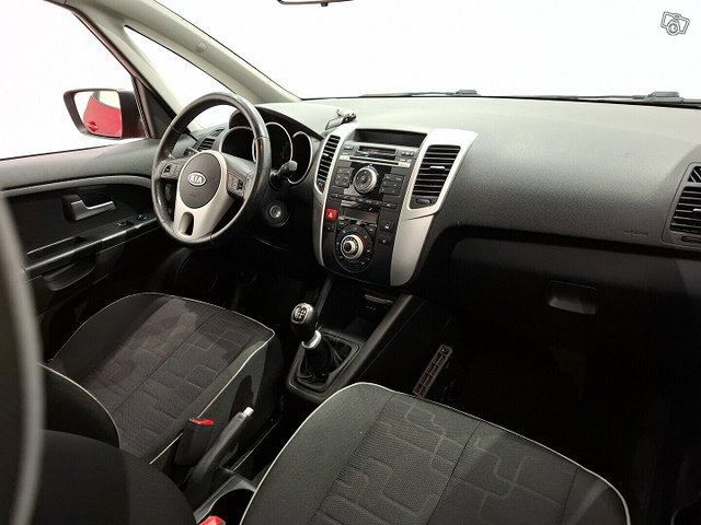 Kia Venga 18