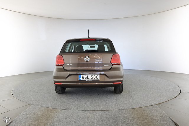 Volkswagen Polo 4