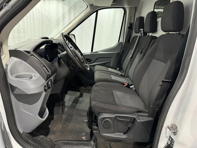 Ford Transit 14