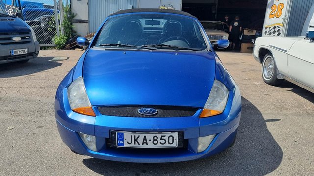 Ford StreetKa 9