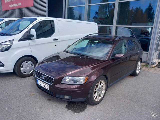 Volvo V50 1