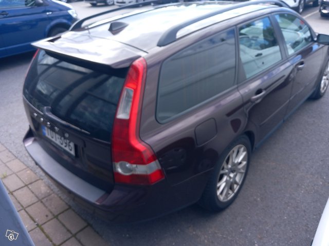 Volvo V50 2