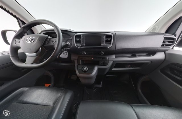 Toyota Proace 10