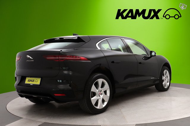 Jaguar I-Pace 4