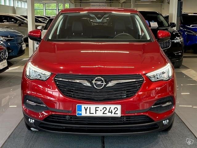 OPEL Grandland X 7